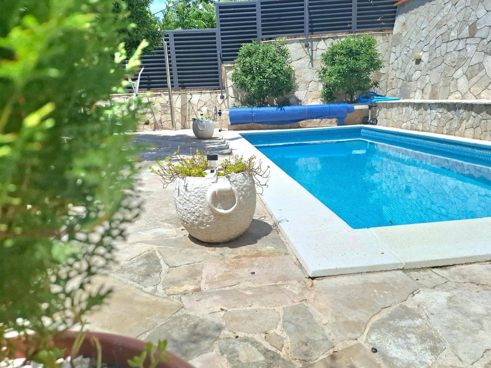 Villa Tina Плоче Экстерьер фото